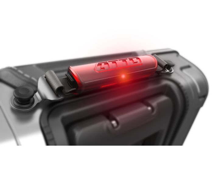 Rotes LED-Rücklicht des Movinglife ATTO SPORT in Nahaufnahme